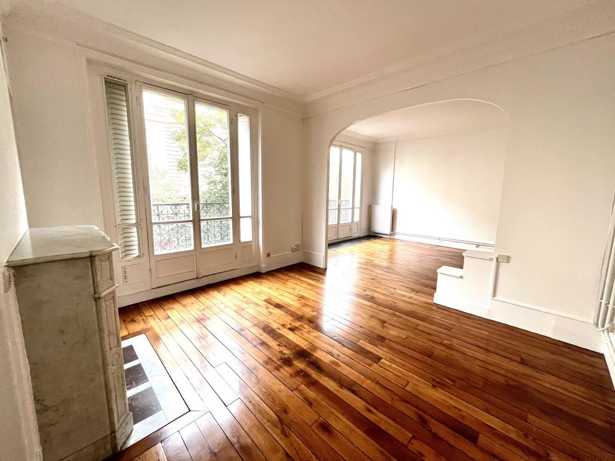 Paris XVème, 2/3P58.45m² avec Balcons 