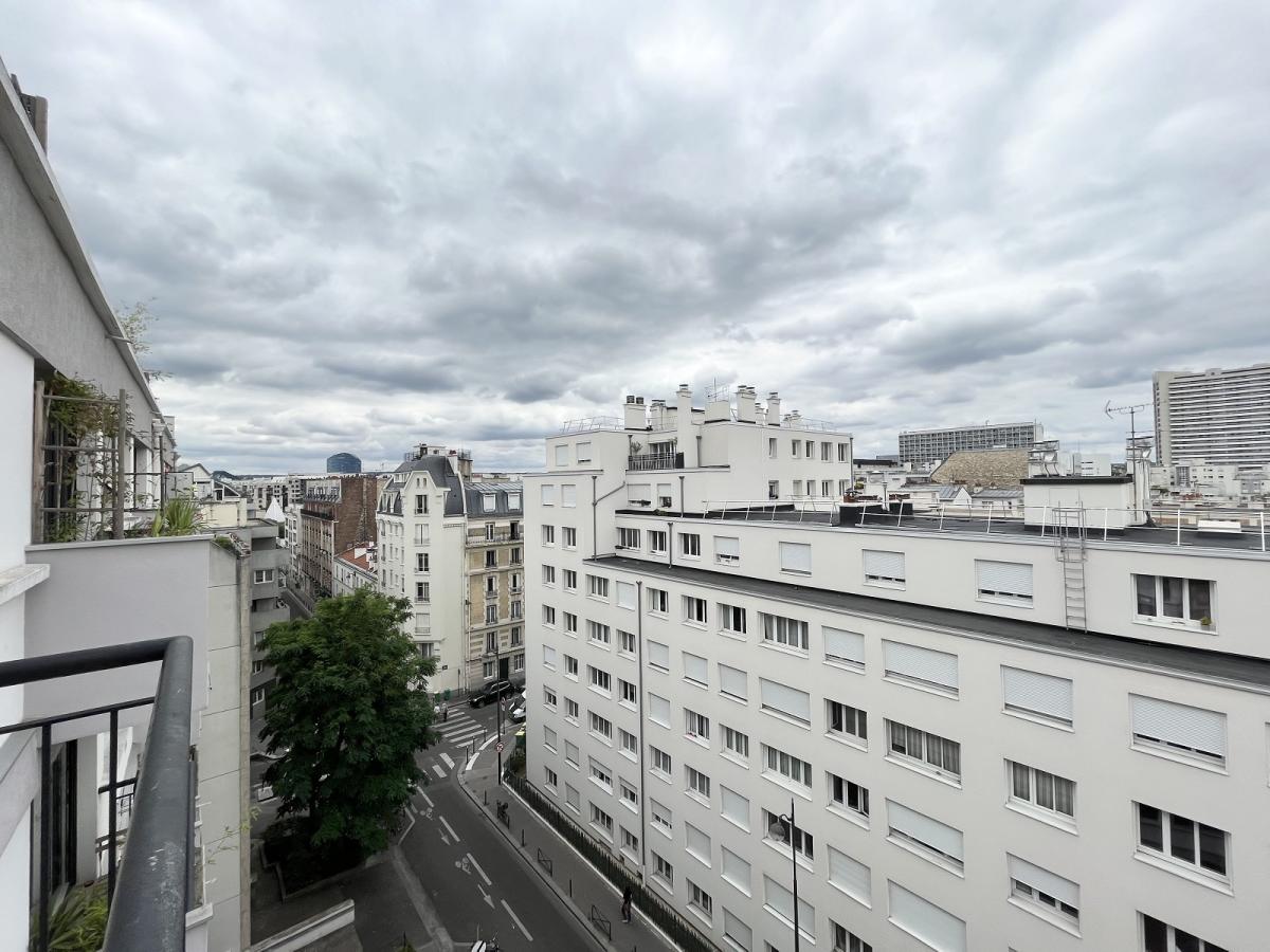 A LOUER 2 PIECES 46.05m² Paris XVème. BEAUGRENELLE