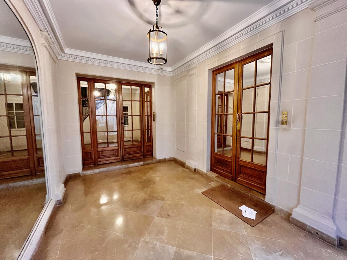 Paris XVIème, Passy, 3 Pièces 58,25m² 