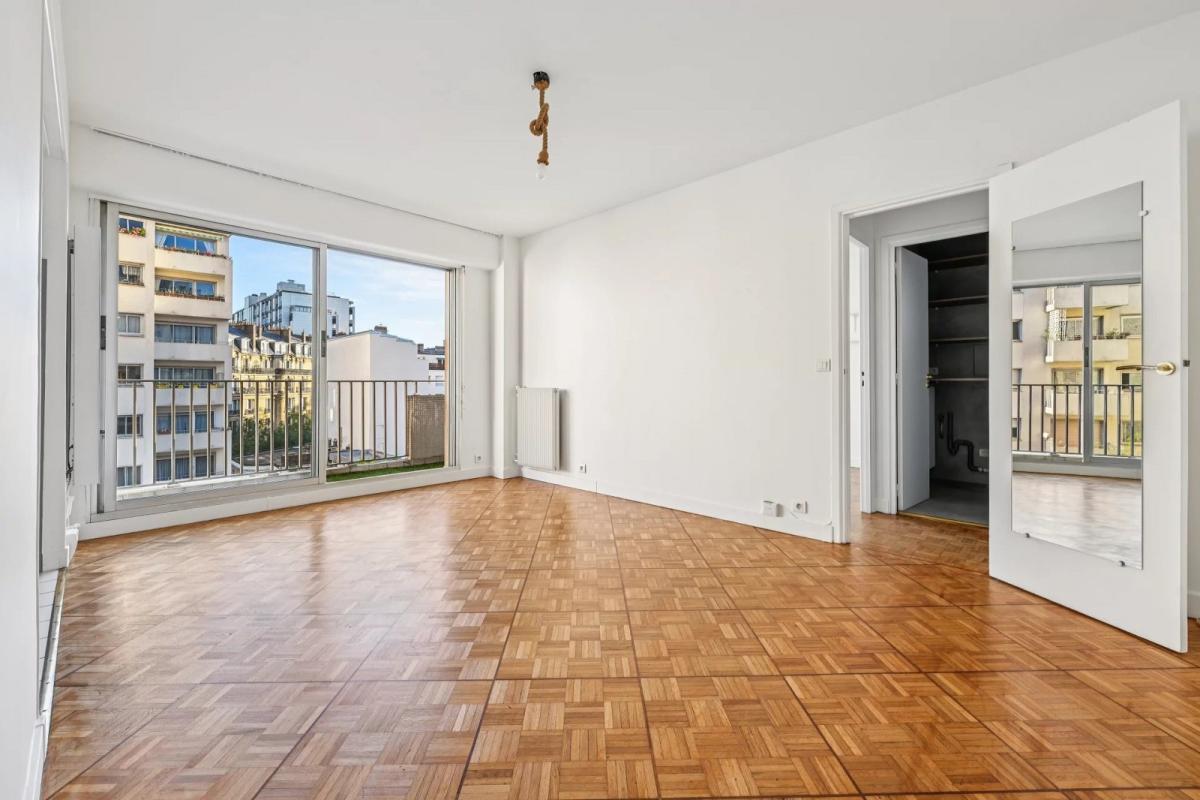 A LOUER 2 PIECES 45m² PARIS XVème  BEAUGRENELLE