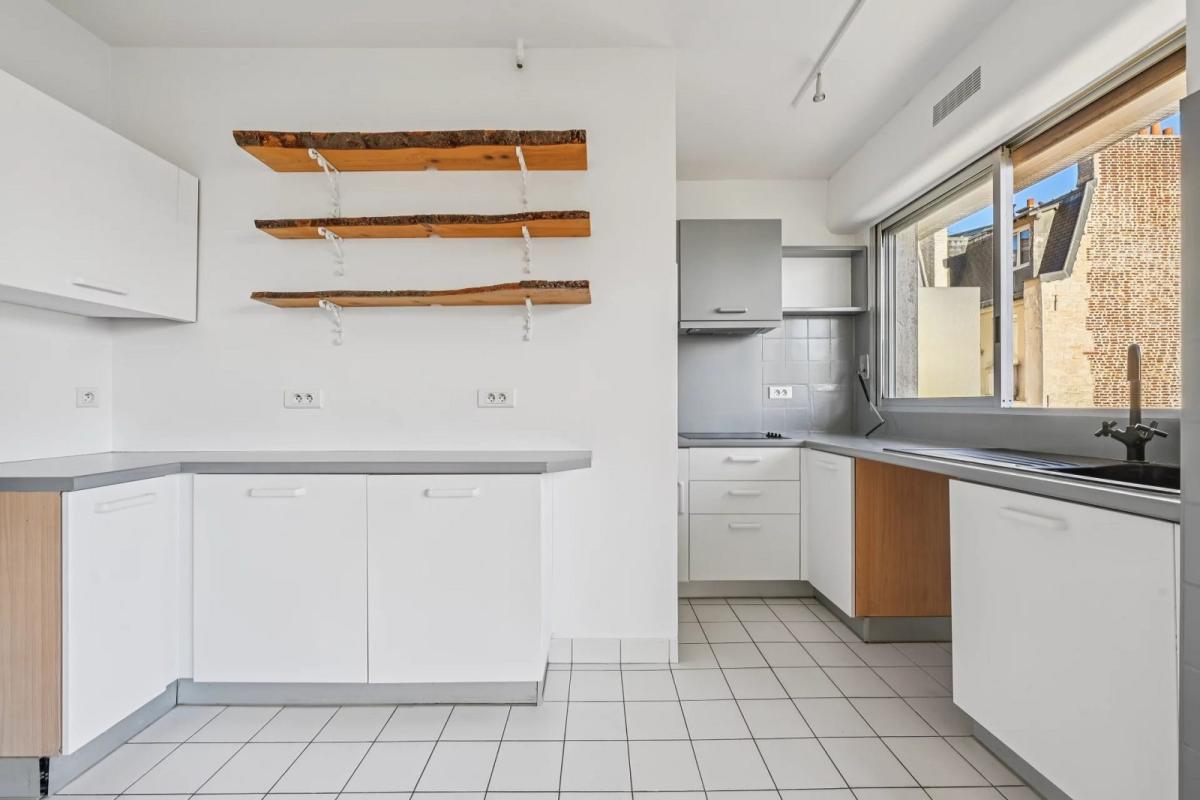 A LOUER 2 PIECES 45m² PARIS XVème  BEAUGRENELLE