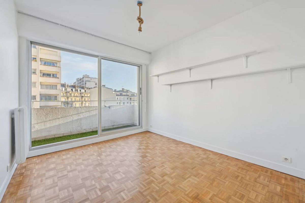A LOUER 2 PIECES 45m² PARIS XVème  BEAUGRENELLE
