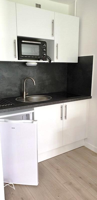 STUDIO MEUBLE 22m2  M°BOUCICAUT