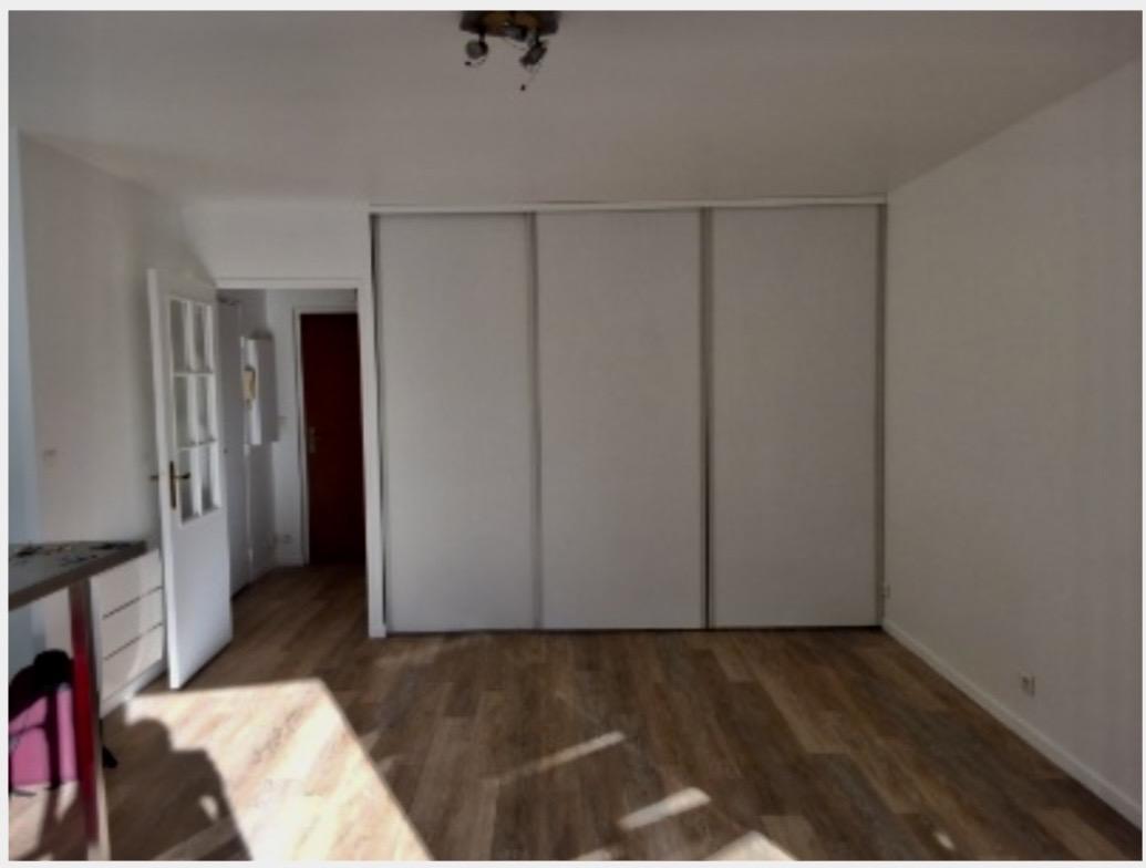 A LOUER GRAND STUDIO 36m² CHATILLON AVEC CAVE ET PARKING