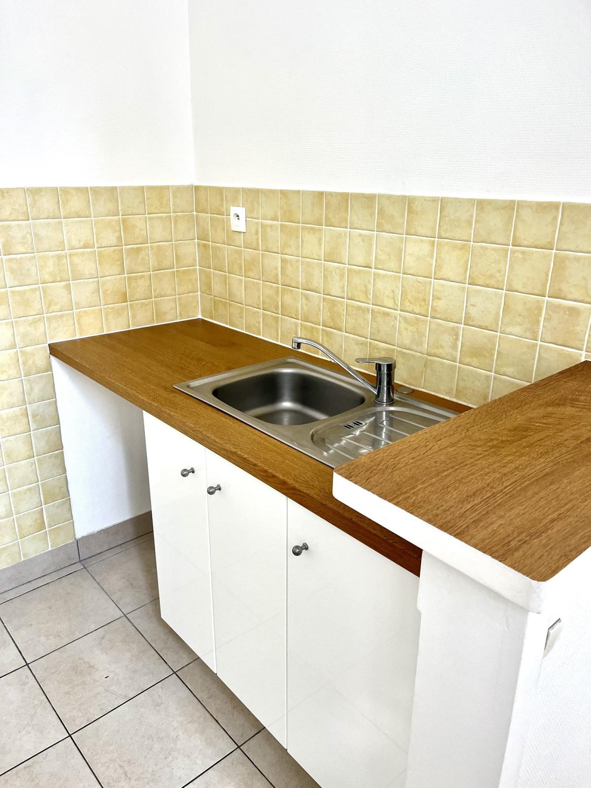 A LOUER 2P  PARIS IIème 37,59m² 