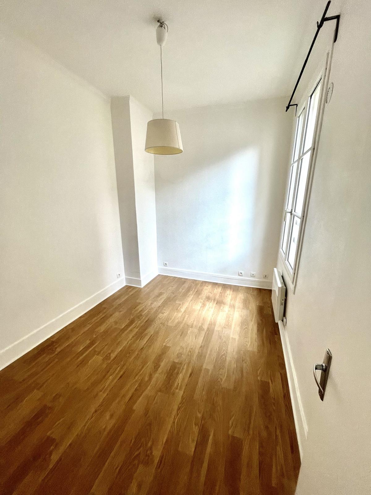 A LOUER 2P  PARIS IIème 37,59m² 