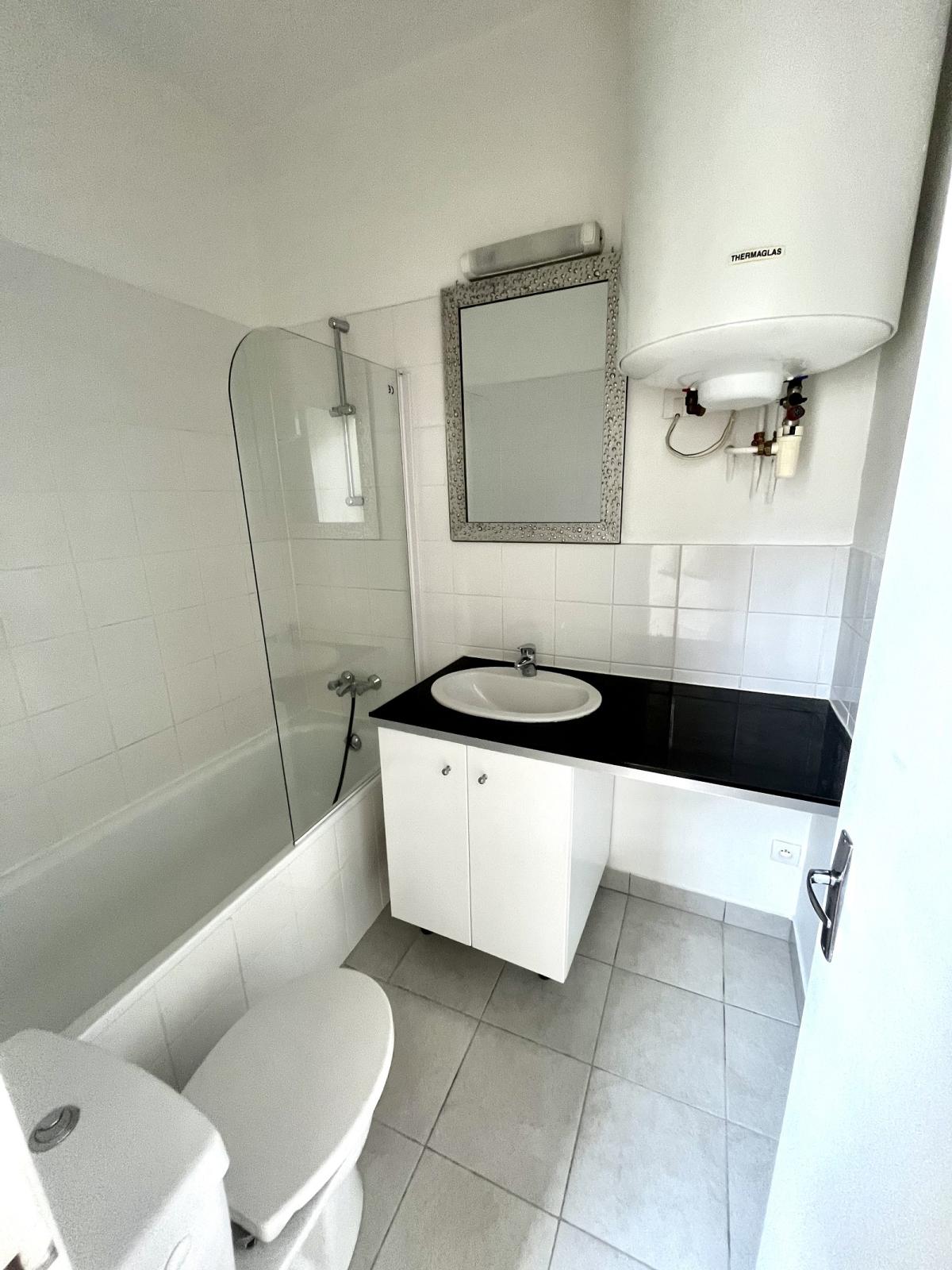 A LOUER 2P  PARIS IIème 37,59m² 