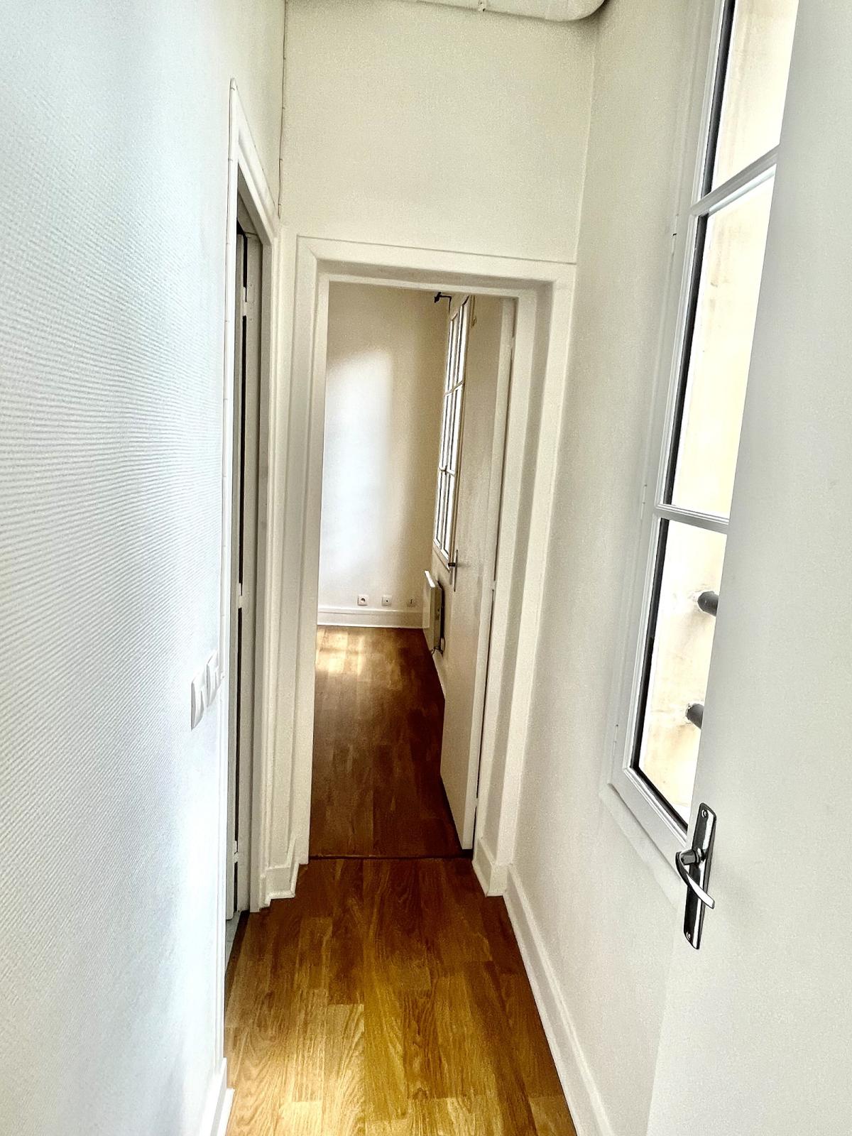 A LOUER 2P  PARIS IIème 37,59m² 