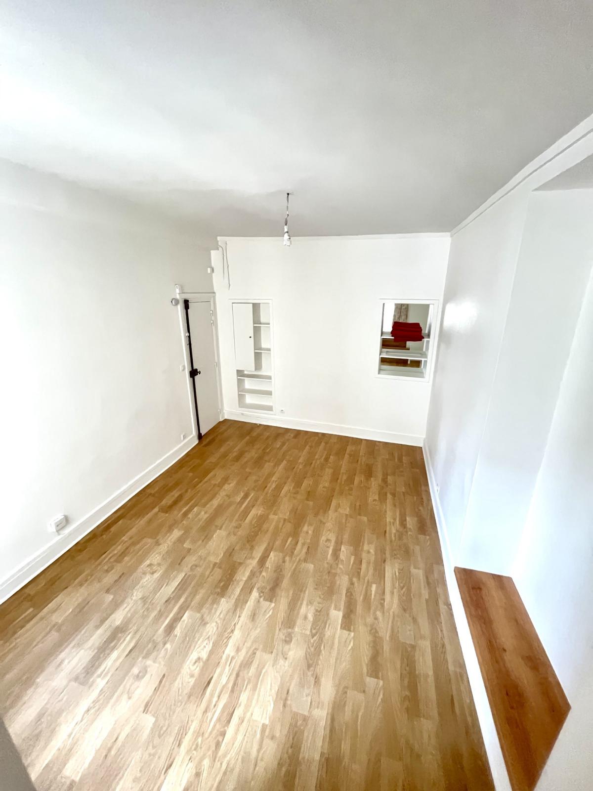 A LOUER 2P  PARIS IIème 37,59m² 
