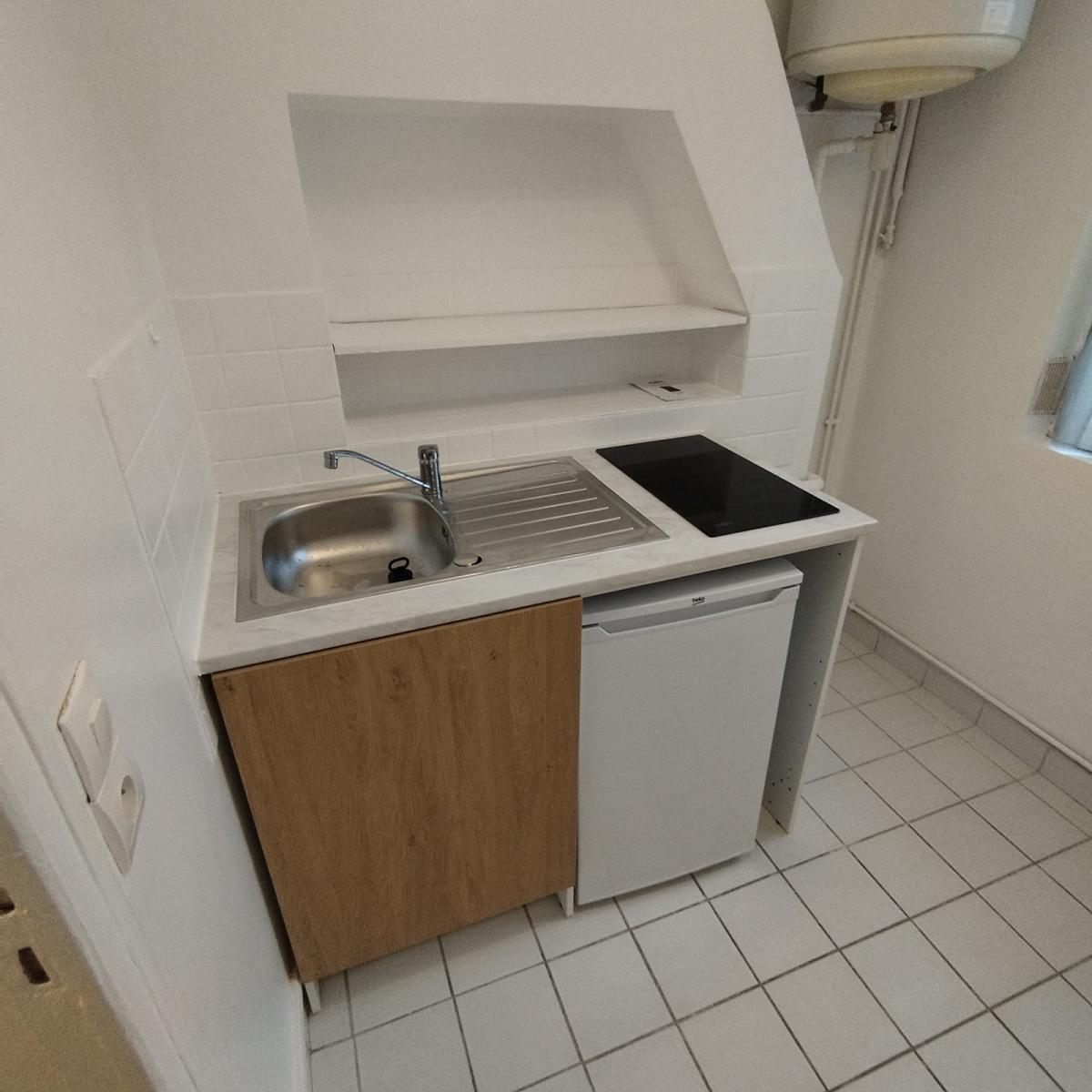 A LOUER Paris XXème 22.61m² 