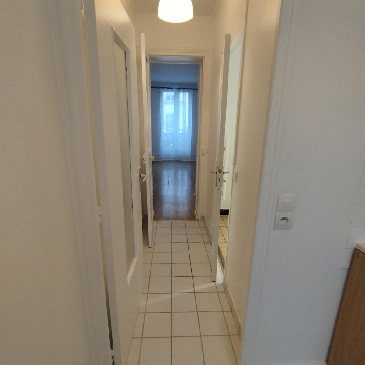 A LOUER Paris XXème 22.61m² 