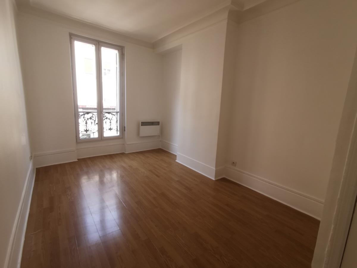 A LOUER Paris XXème 22.61m² 