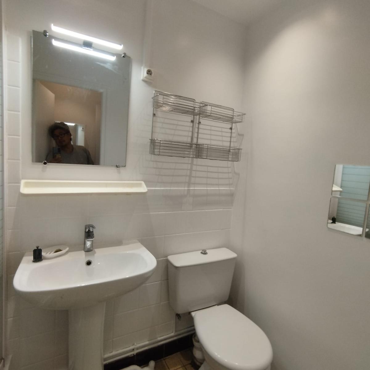 A LOUER Paris XXème 22.61m² 