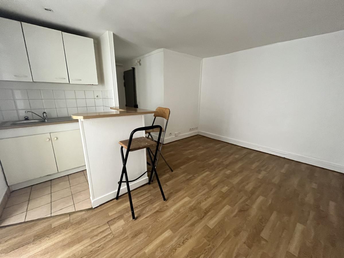  Mairie de Clichy  92110 Studio de 25m²