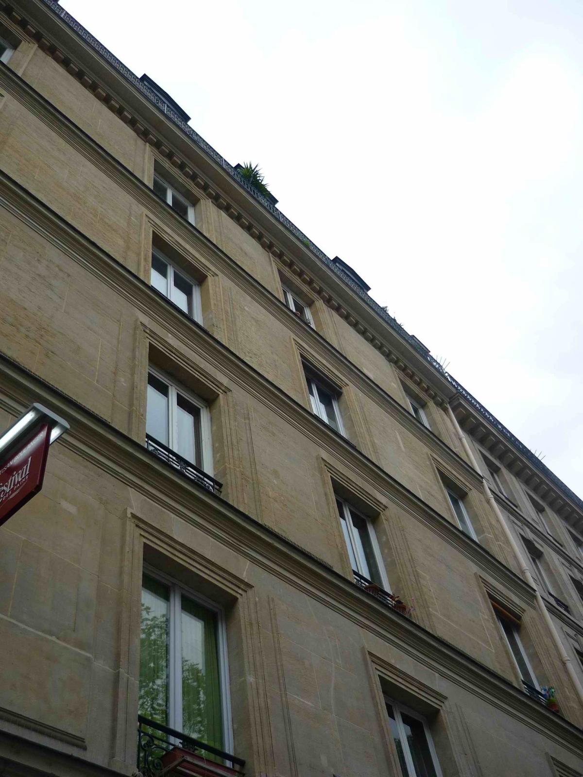 Paris Xème, Métro Belleville, Beau 2 Pièces ensoleillé