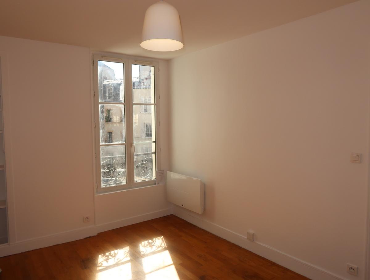 NEUILLY SUR SEINE (92200) Métro Sablons, 2 Pièces de 35,60 m²