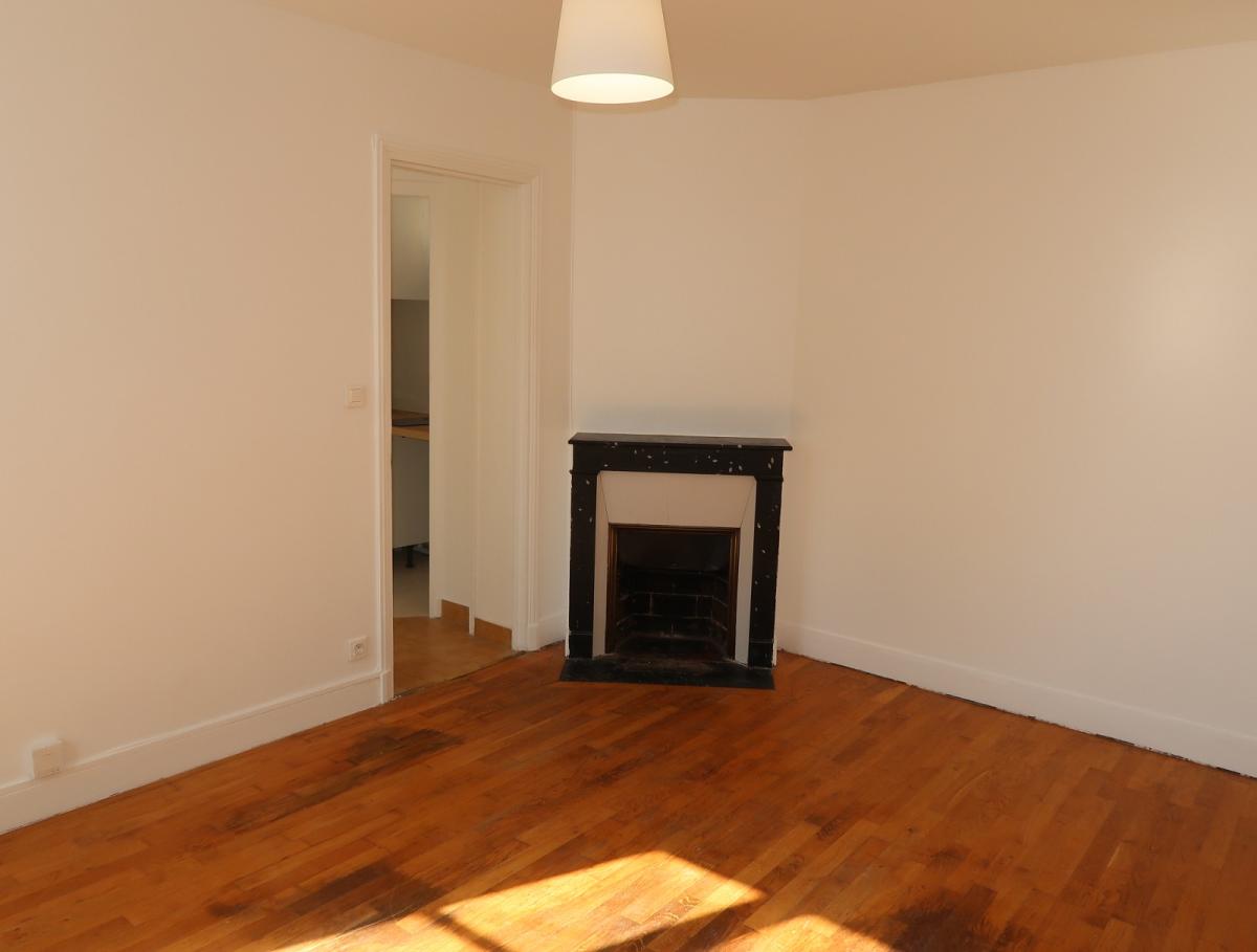NEUILLY SUR SEINE (92200) Métro Sablons, 2 Pièces de 35,60 m²