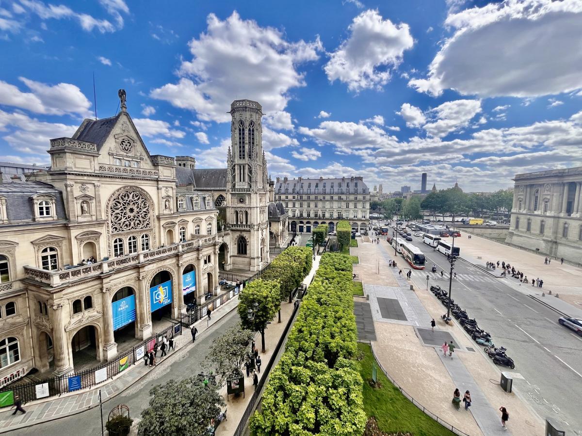 Paris 1er Face Louvre Rivoli Beau 3 Pièces 111,33m²