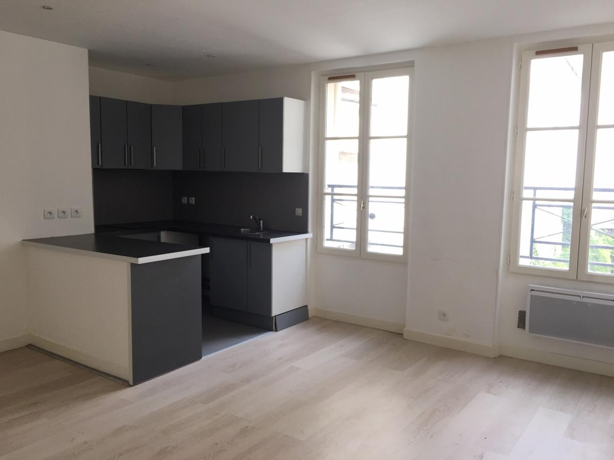 Pairs PARIS 2 PIECES 39m² 