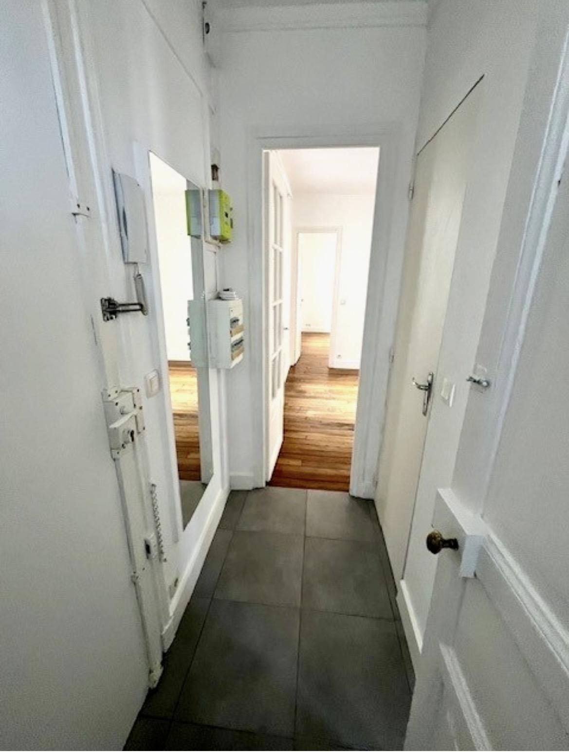 A LOUER 75017 2P RUE LEGENDRE GUY MOQUET