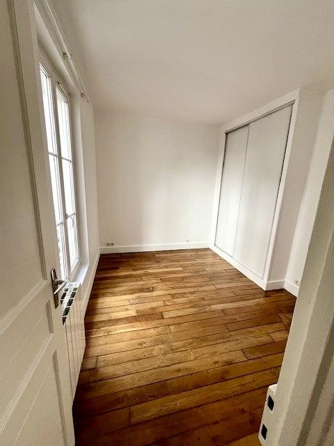 A LOUER 75017 2P RUE LEGENDRE GUY MOQUET