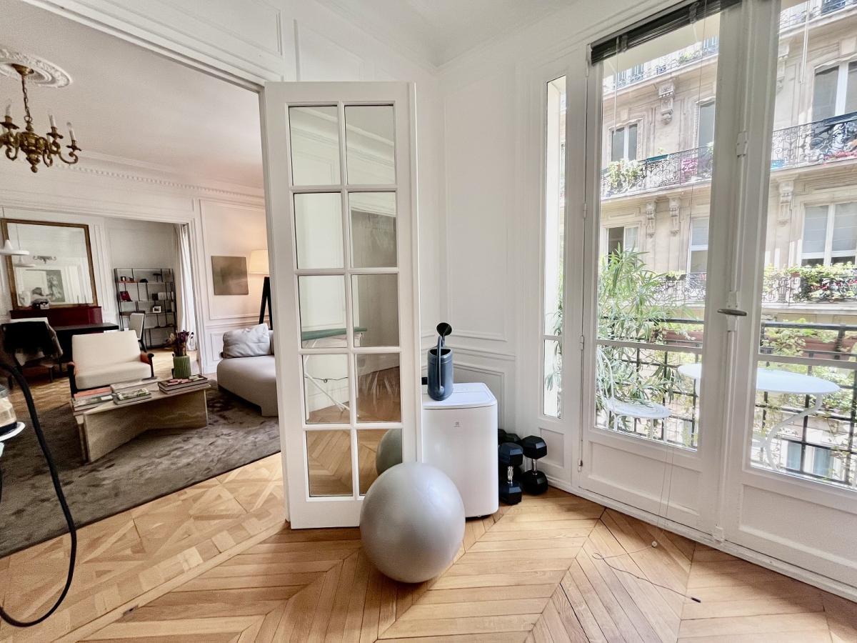 A LOUER 5/6 Pièces PARIS VI ème– RUE MADAME- JARDIN DU LUXEMBOURG