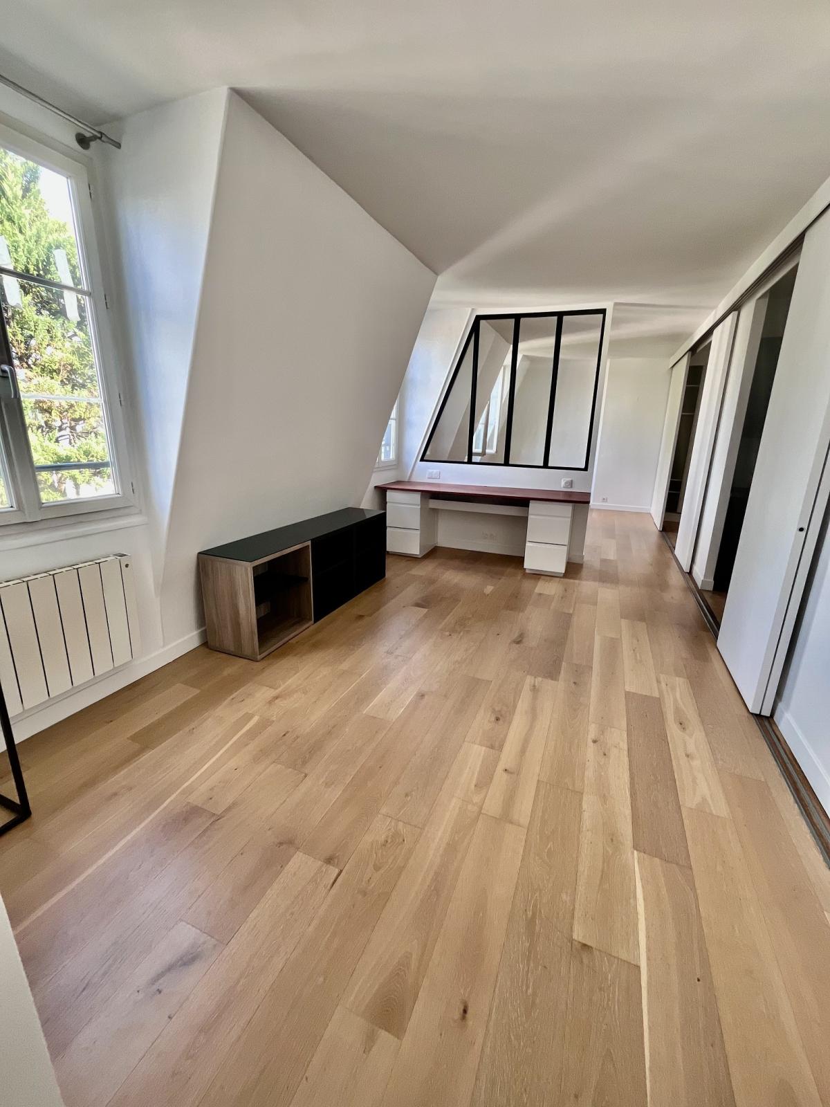 À LOUER – APPARTEMENT 2/3 PIÈCES DE 51,45 M² – PARIS 11?