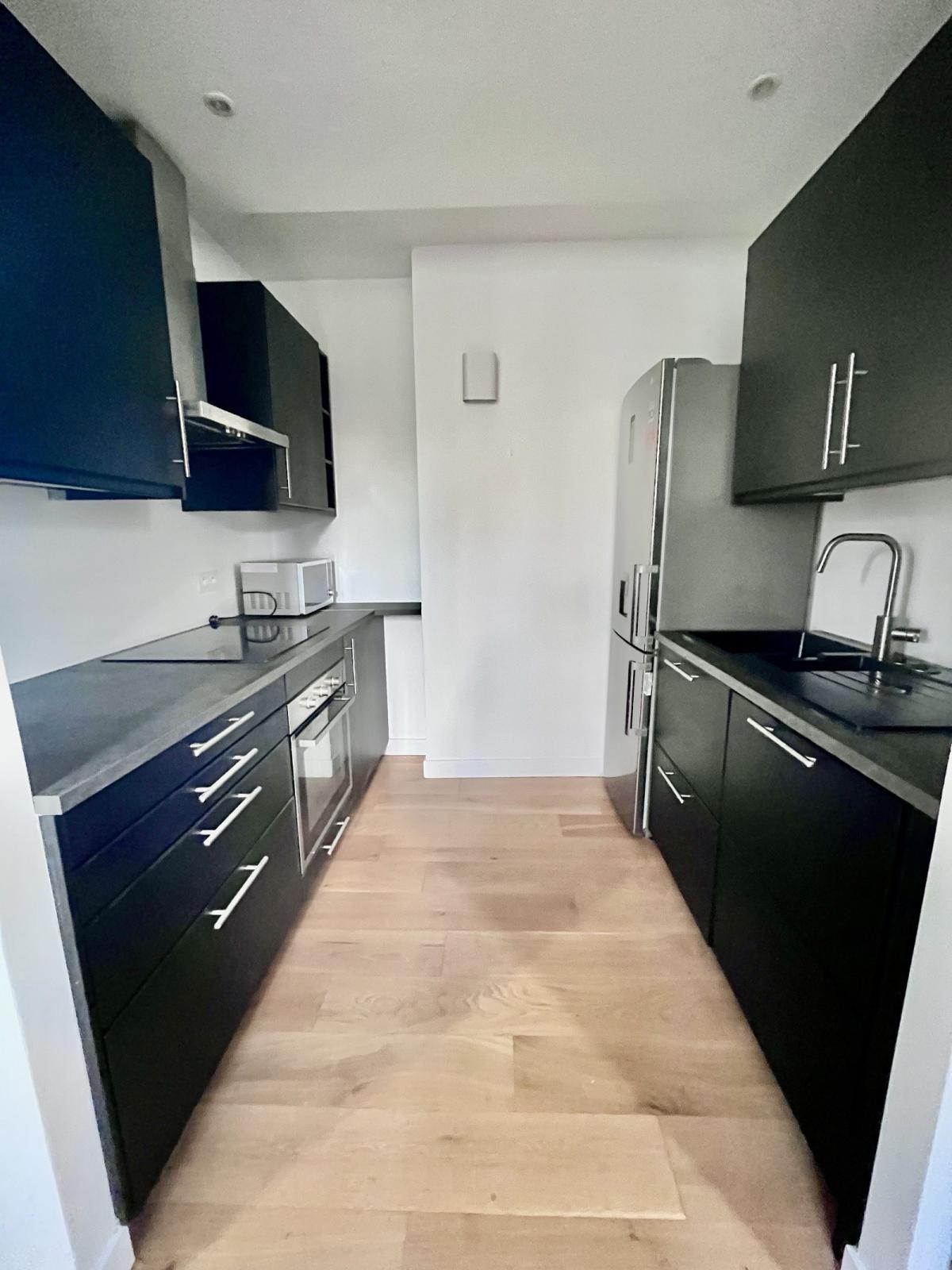 À LOUER – APPARTEMENT 2/3 PIÈCES DE 51,45 M² – PARIS 11?