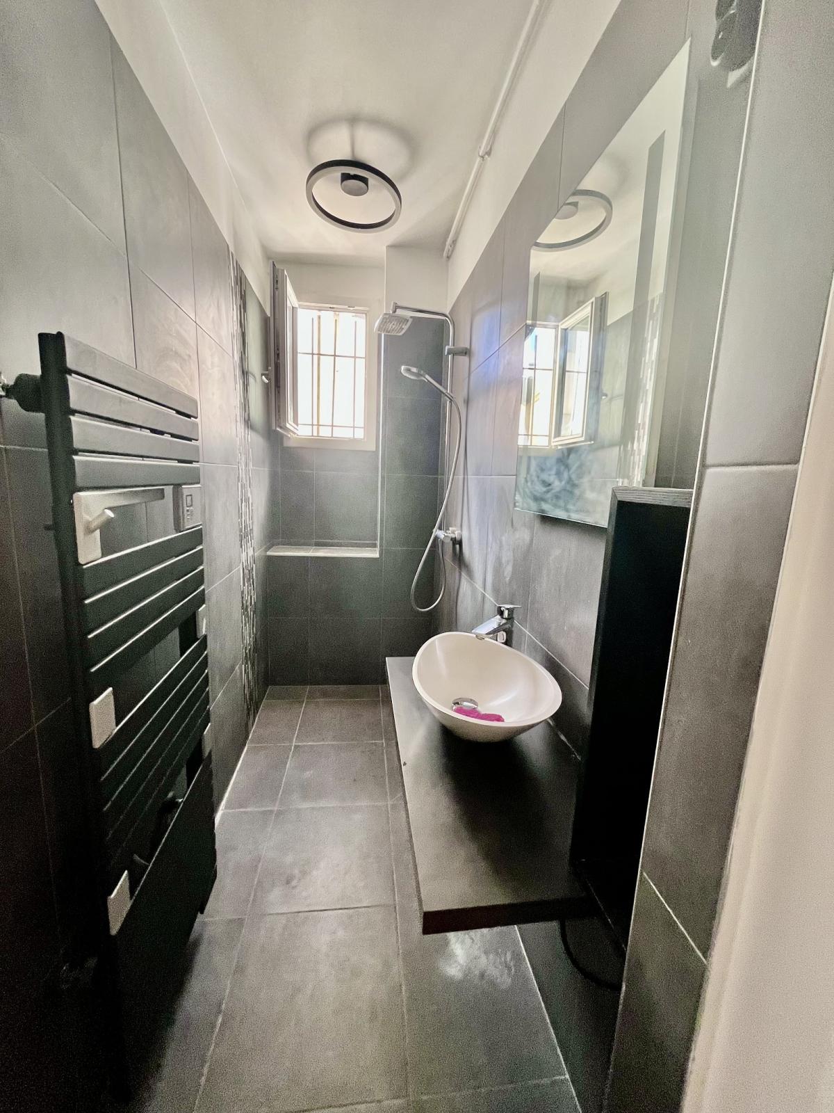 À LOUER – APPARTEMENT 2/3 PIÈCES DE 51,45 M² – PARIS 11?