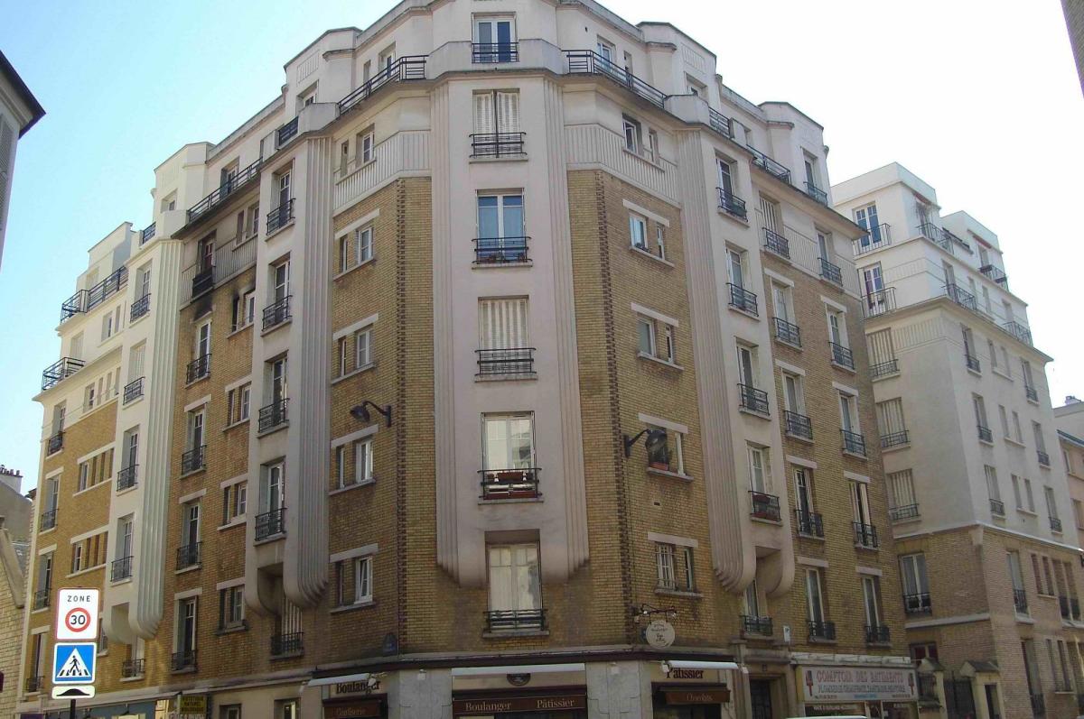 STUDIO 20.59m², PARIS XVème métro Dupleix